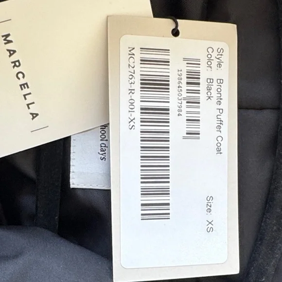 NWT Marcella Women's Black Puffer Coat - Picture 6 of 6